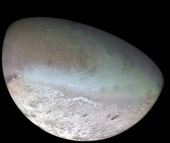 Trit&oacute;, una lluna de Nept&uacute;